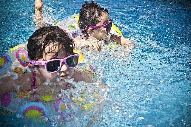 Arm floaties won’t keep your kids safe in the water